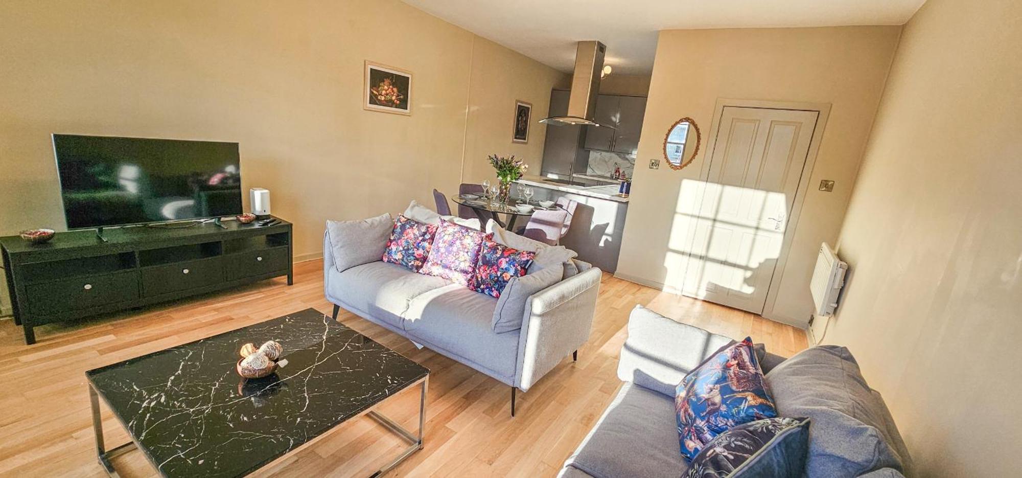 Royal Mile - Bright 2 Bedroom Apartment Edinburgh Ngoại thất bức ảnh